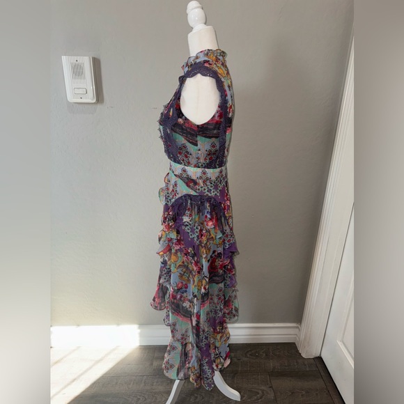 Patterned Dress - Picture 3 of 6